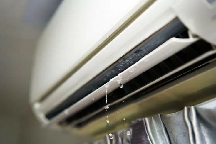 حل مشكلة خرير وتساقط مياه المكيف في الكويت